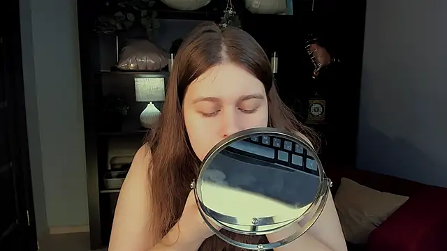 FioraMarmoris online show from February 22, 2026, 5:40 am