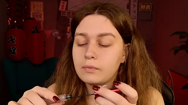 FioraMarmoris online show from March 13, 2026, 5:36 am