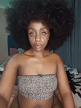 Queen-Chocolate online show from May 18, 2026, 4:07 am