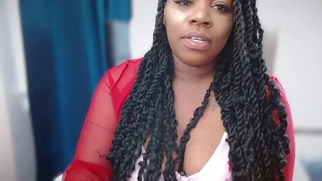 Snapshot of selena42 chatting on April 12, 2026, 3:33 am selena42 online show from April 12, 2026, 3:33 am