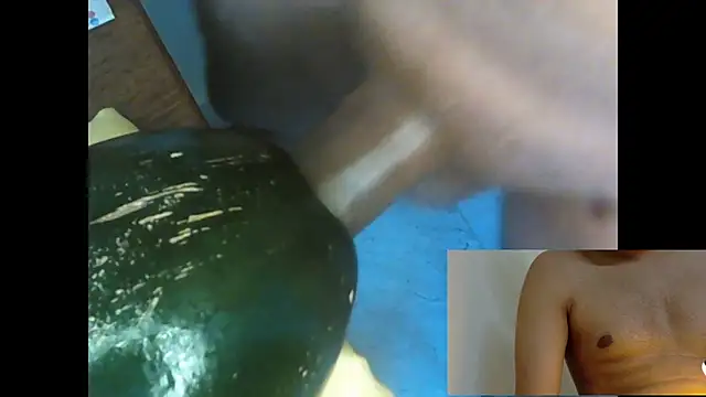 Snapshot of KingCobraClassy chatting on December 22, 2024, 8:03 pm KingCobraClassy online show from December 22, 2024, 8:03 pm