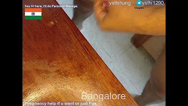 Snapshot of KingCobraClassy chatting on October 3, 2025, 5:43 pm KingCobraClassy online show from October 3, 2025, 5:43 pm