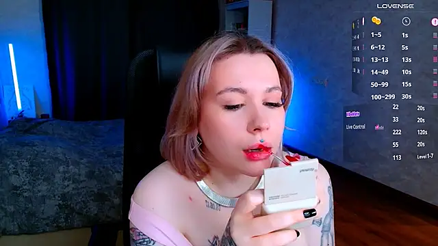 Blueberry-baby online show from February 18, 2025, 5:42 am