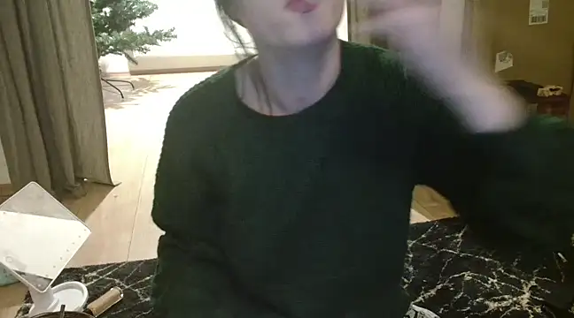 Snapshot of Jasmin-White chatting on December 4, 2024, 11:13 pm Jasmin-White online show from December 4, 2024, 11:13 pm