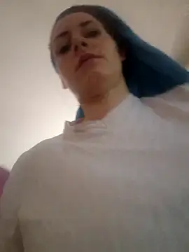 Snapshot of Jasmin-White chatting on February 18, 2025, 1:22 pm Jasmin-White online show from February 18, 2025, 1:22 pm