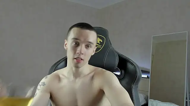 MasonWarholl online show from December 25, 2024, 6:30 pm