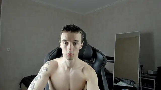 MasonWarholl online show from January 31, 2025, 11:56 am