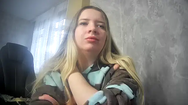 Snapshot of ViolaCandy chatting on November 3, 2025, 5:42 am ViolaCandy online show from November 3, 2025, 5:42 am