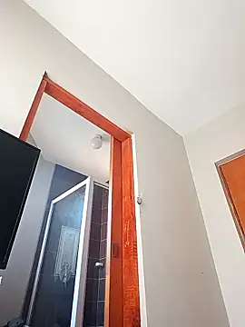 Snapshot of Mayo01_ chatting on October 16, 2025, 5:08 am Mayo01 online show from October 16, 2025, 5:08 am