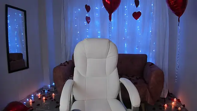 Alice23jones online show from February 14, 2025, 7:33 pm