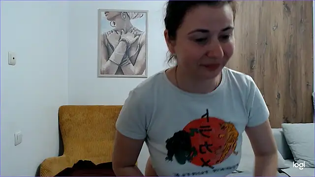 Snapshot of VioletaFlower7 chatting on May 8, 2026, 7:19 pm VioletaFlower7 online show from May 8, 2026, 7:19 pm