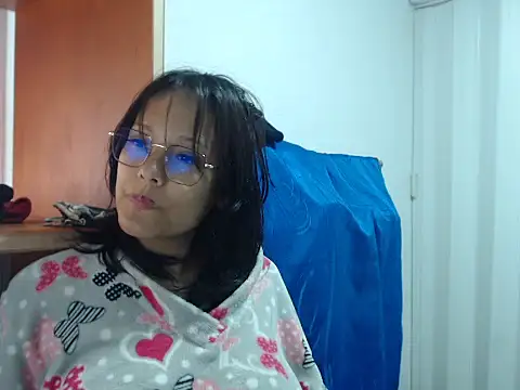 home vlak online show from March 14, 2026, 8:58 pm