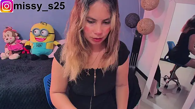 Snapshot of gigi_stephans chatting on September 16, 2025, 8:21 pm gigi stephans online show from September 16, 2025, 8:21 pm