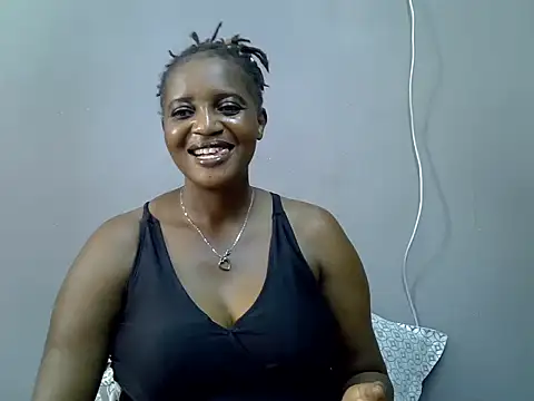 Snapshot of Hot_Caro chatting on December 17, 2024, 8:34 am Hot Caro online show from December 17, 2024, 8:34 am