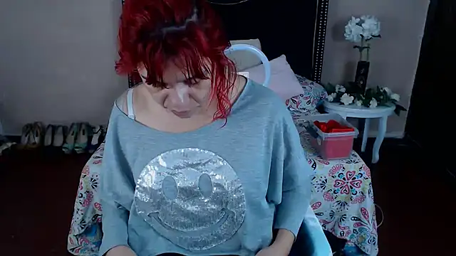 Snapshot of VioletaaaSlave chatting on March 6, 2026, 11:28 am VioletaaaSlave online show from March 6, 2026, 11:28 am