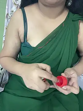 Hottest Tamil online show from March 14, 2026, 11:32 pm