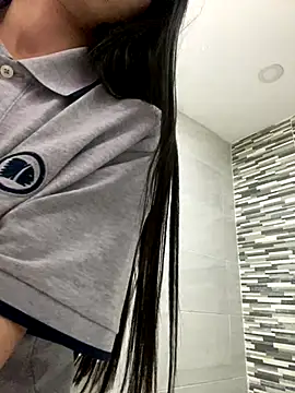 Snapshot of liaqueen610 chatting on September 15, 2025, 9:48 pm liaqueen610 online show from September 15, 2025, 9:48 pm