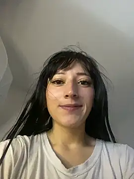 Snapshot of liaqueen610 chatting on October 15, 2025, 4:29 pm liaqueen610 online show from October 15, 2025, 4:29 pm