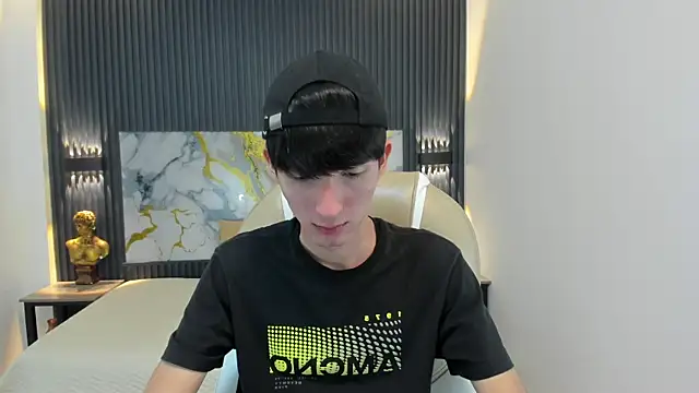 Snapshot of Jake_evans chatting on October 18, 2025, 8:20 pm Jake evans online show from October 18, 2025, 8:20 pm