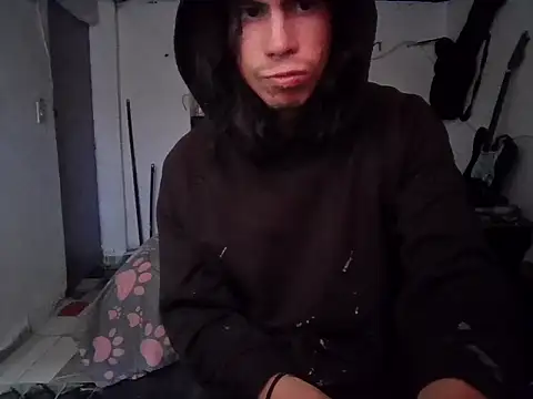 lmlfff online show from December 21, 2025, 2:35 pm