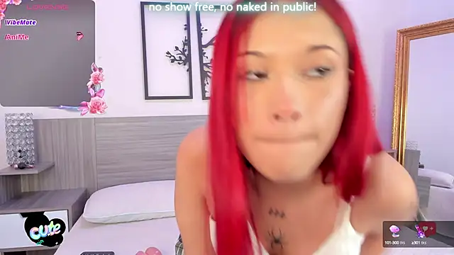 SkinnyFoxy online show from March 22, 2025, 7:53 pm