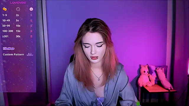 liana kisses online show from October 17, 2025, 8:00 pm