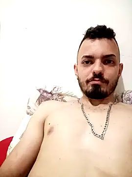 Snapshot of 047joaosc chatting on December 10, 2024, 12:17 am 047joaosc online show from December 10, 2024, 12:17 am