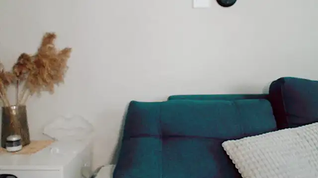 AliseSexyDoll777 online show from September 15, 2025, 3:01 pm