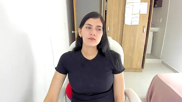 misstoya online show from January 23, 2025, 12:35 am