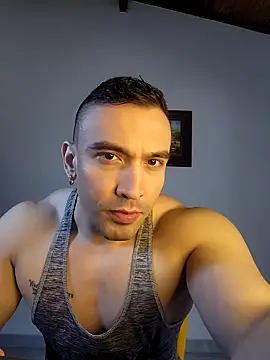 Snapshot of jhay-crux chatting on February 8, 2025, 3:53 pm jhay-crux online show from February 8, 2025, 3:53 pm