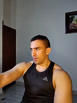 Snapshot of jhay-crux chatting on February 24, 2025, 5:22 am jhay-crux online show from February 24, 2025, 5:22 am