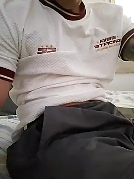 Snapshot of culitotragon24 chatting on January 18, 2026, 7:28 pm culitotragon24 online show from January 18, 2026, 7:28 pm