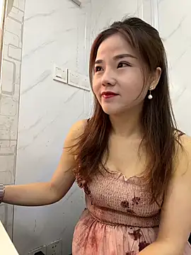 Efangfang online show from March 16, 2025, 4:20 am