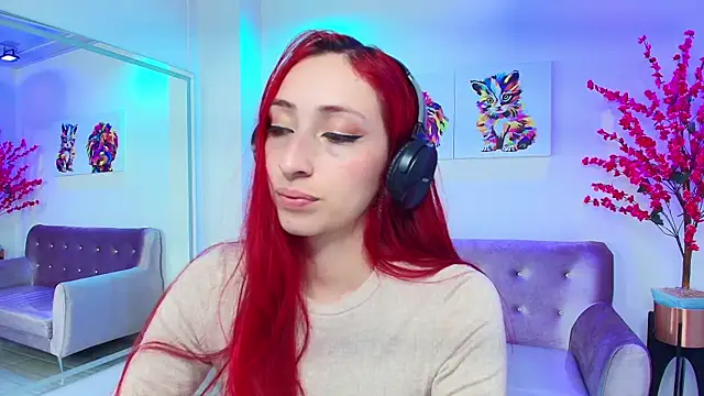 Snapshot of Vermelha_Gremory_ chatting on February 5, 2025, 3:09 pm Vermelha Gremory  online show from February 5, 2025, 3:09 pm