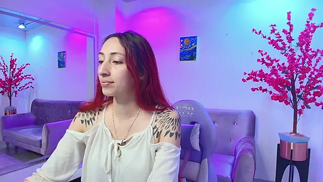 Snapshot of Vermelha_Gremory_ chatting on September 15, 2025, 7:14 pm Vermelha Gremory  online show from September 15, 2025, 7:14 pm