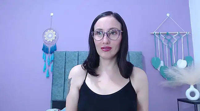 IberianMoonMK online show from March 15, 2025, 5:48 pm