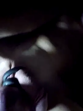 Snapshot of Bottom_CnCFan chatting on March 9, 2025, 5:33 am Bottom CnCFan online show from March 9, 2025, 5:33 am