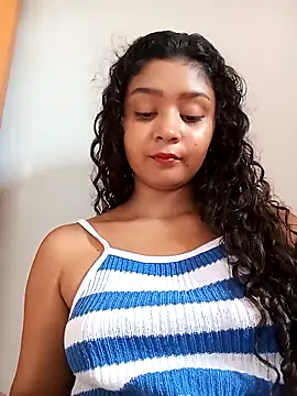 heleny901 online show from February 22, 2026, 4:49 pm