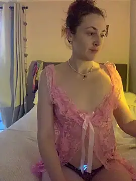 Snapshot of Littlelolo60 chatting on February 26, 2025, 5:28 pm Littlelolo60 online show from February 26, 2025, 5:28 pm