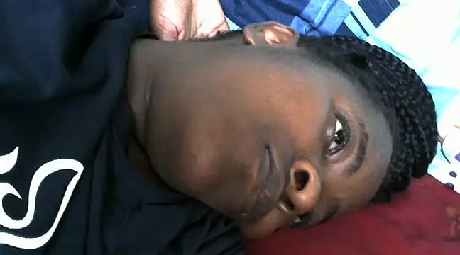 blue ivy2211 online show from January 21, 2025, 3:32 pm