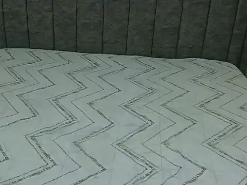 miss-seductive online show from October 18, 2025, 2:07 pm