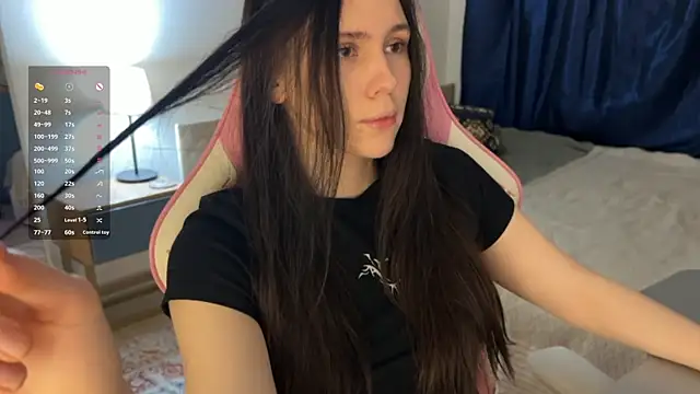 jennetdoll online show from February 27, 2025, 3:05 pm