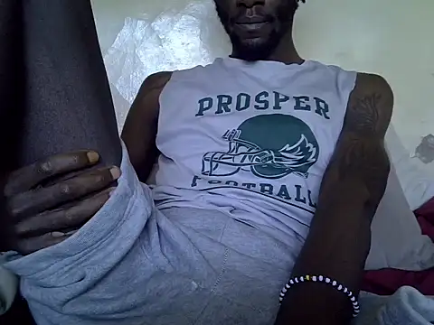 Snapshot of Delicious-D chatting on February 14, 2025, 7:38 am Delicious-D online show from February 14, 2025, 7:38 am