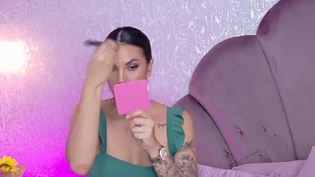 Camille Torres online show from December 13, 2025, 8:36 pm