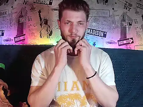 jimmyy  online show from March 17, 2026, 3:26 pm