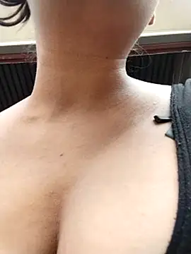 Andreita 95 online show from April 9, 2026, 9:53 pm