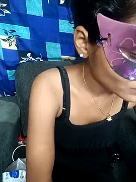 REVA DARLING online show from March 2, 2025, 1:05 pm