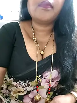 Snapshot of Swapna_143 chatting on July 11, 2026, 4:32 pm Swapna 143 online show from July 11, 2026, 4:32 pm