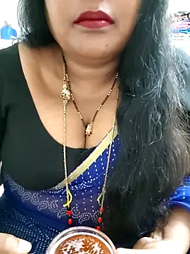 Snapshot of Swapna_143 chatting on July 17, 2026, 4:45 pm Swapna 143 online show from July 17, 2026, 4:45 pm