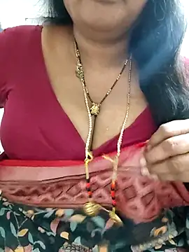 Snapshot of Swapna_143 chatting on July 29, 2026, 4:49 pm Swapna 143 online show from July 29, 2026, 4:49 pm